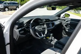 Audi Q3 2025 AWD quattro S line Premium 45 TFSI 4p SUV