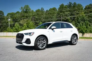 Audi Q3 2025 AWD quattro S line Premium 45 TFSI 4p SUV