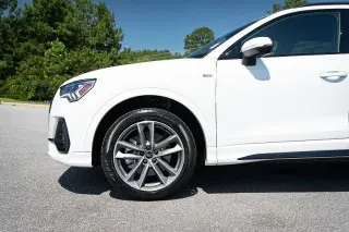 Audi Q3 2025 AWD quattro S line Premium 45 TFSI 4p SUV