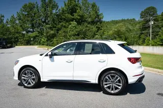 Audi Q3 2025 AWD quattro S line Premium 45 TFSI 4p SUV