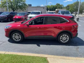 Ford Escape 2020 AWD SE 4dr SUV