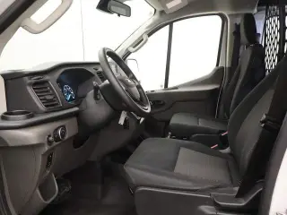 Ford Transit 2025 250 3p LWB Techo Bajo Furgoneta de Carga