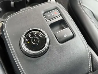 Ford Mustang Mach-E 2023 Premium 4p SUV