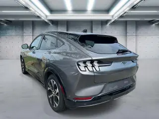 Ford Mustang Mach-E 2023 Premium 4p SUV