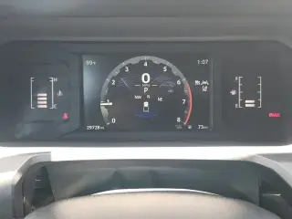 Toyota Tacoma 2024 4x2 SR5 4p Doble Cabina 5.0 ft CB