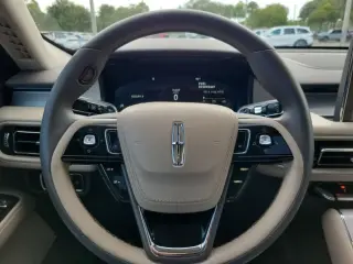 Lincoln Aviator 2024 Premiere 4p SUV