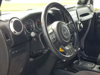 Jeep Wrangler Unlimited 2013 4x4 Rubicon 4p SUV