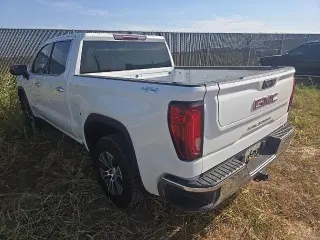GMC Sierra 1500 2025 4x4 SLT 4p. Cabina de Tripulación 5,8 pies CT