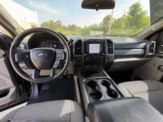 Ford F-250 Super Duty 2022 4x4 XLT 4dr Crew Cab 6.8 ft. SB Pickup