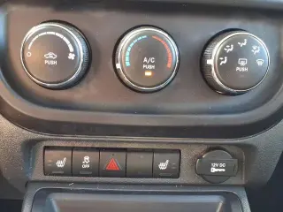 Jeep Patriot 2017 4x4 Latitude 4p SUV