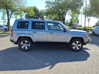 Jeep Patriot 2017 4x4 Latitude 4p SUV