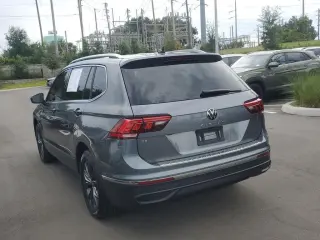 Volkswagen Tiguan 2023 SE 4p SUV