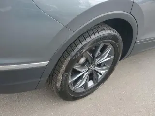 Volkswagen Tiguan 2023 SE 4p SUV
