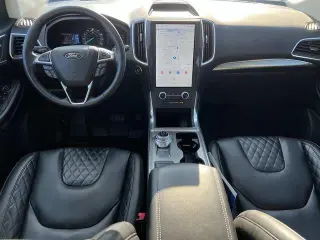 Ford Edge 2023 AWD Titanium 4p Crossover