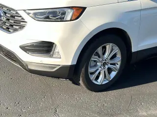 Ford Edge 2023 AWD Titanium 4p Crossover