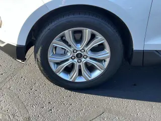 Ford Edge 2023 AWD Titanium 4p Crossover