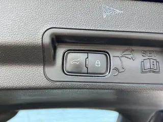 Ford Explorer 2023 AWD XLT 4p SUV