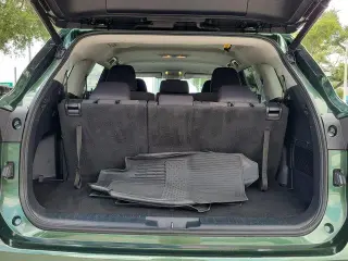 Toyota Highlander 2023 LE 4p SUV