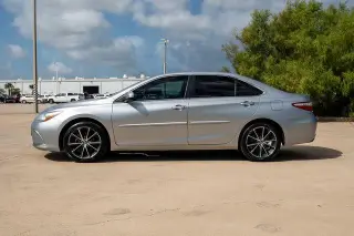 Toyota Camry 2017 XSE 4dr Sedan