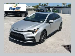 Toyota Corolla 2023 SE 4p Sedan