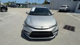 Toyota Corolla 2023 SE 4p Sedan
