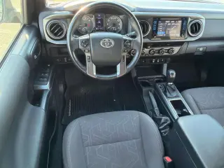 Toyota Tacoma 2018 4x4 TRD Sport 4p Doble Cab 5.0 ft CB 6M