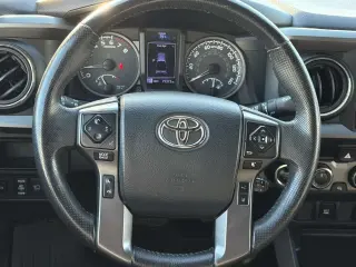 Toyota Tacoma 2018 4x4 TRD Sport 4p Doble Cab 5.0 ft CB 6M