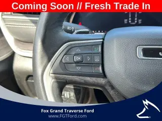 Jeep Grand Cherokee 2022 4x4 Limited 4p SUV (versión de mitad de año)