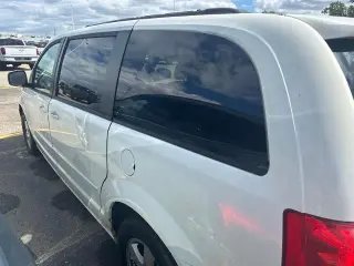 Dodge Grand Caravan 2013 SXT Mini-Van 4puertas