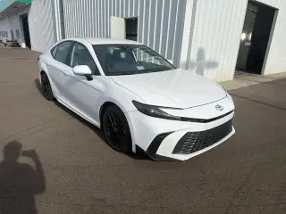 Toyota Camry 2025 SE 4p Sedan