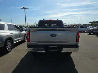 Ford F-150 2021 4x4 XLT 4dr SuperCrew 5.5 ft. SB