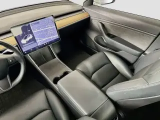 Tesla Model 3 2019 Standard Range Plus 4dr Fastback