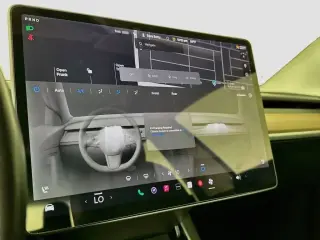 Tesla Model 3 2019 Standard Range Plus 4dr Fastback