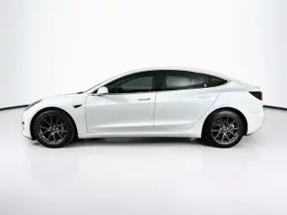Tesla Model 3 2019 Standard Range Plus 4dr Fastback
