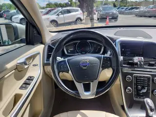Volvo XC60 2015 AWD T6 Platinum 4p SUV