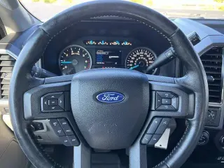 Ford F-150 2017 4x4 XLT 4p SuperCrew 6.5 ft. SB