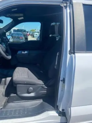Ford F-150 2023 4x2 XL 4dr SuperCab 6.5 pies SB