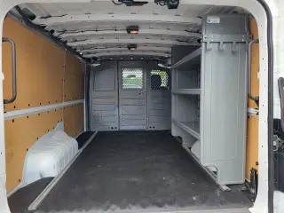 Nissan NV 2020 2500 HD S 3dr Cargo Van