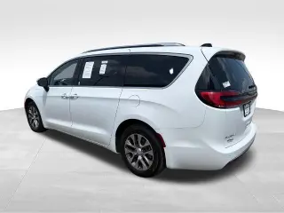 Chrysler Pacifica Plug-In Hybrid 2026 Pinnacle 4dr Mini-Van