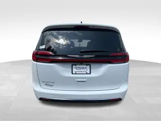 Chrysler Pacifica Plug-In Hybrid 2026 Pinnacle 4dr Mini-Van