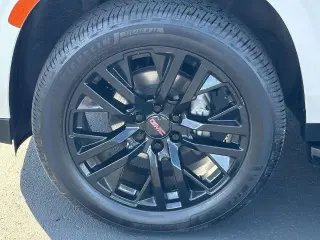 GMC Yukon 2021 4x4 SLT 4p SUV