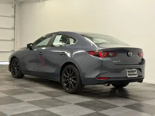 Mazda Mazda3 Sedán 2022 Edición Carbono 4p