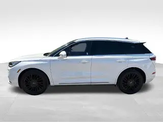 Lincoln Corsair 2021 AWD Reserve 4p SUV