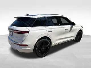 Lincoln Corsair 2021 AWD Reserve 4p SUV