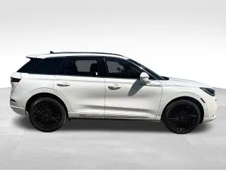 Lincoln Corsair 2021 AWD Reserve 4p SUV