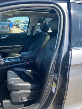 Ford Edge 2021 AWD Titanium 4dr Crossover
