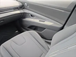 Hyundai ELANTRA 2021 SEL 4p Sedan
