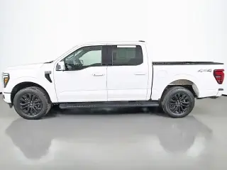 Ford F-150 2025 4x4 Lariat 4p SuperCrew 5.5 ft. SB
