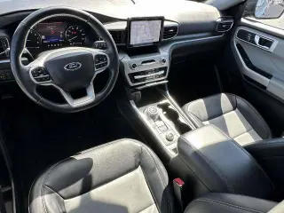 Ford Explorer 2022 4x4 XLT 4p SUV