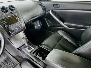 Nissan Altima 2012 2.5 S 2dr Coupe 6M